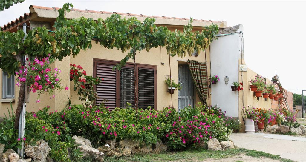 Albergue Turistico Torre De Sabre El Cubo de Tierra del Vino Exterior photo
